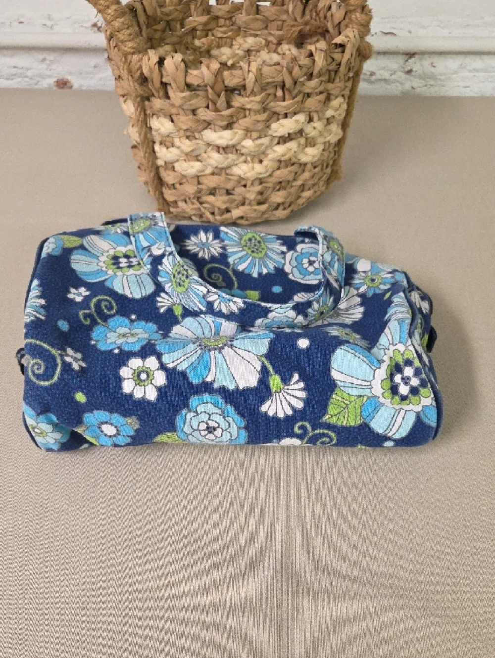 Thirty One Navy Floral Cotton Makeup Case with Blue & Green Accents